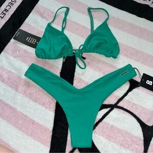 NWT Blackbough Bikini
